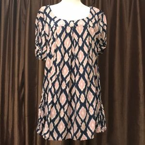 Anthro Holding Horses top